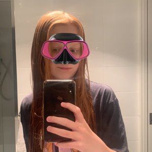 Meet your Posher, Connie